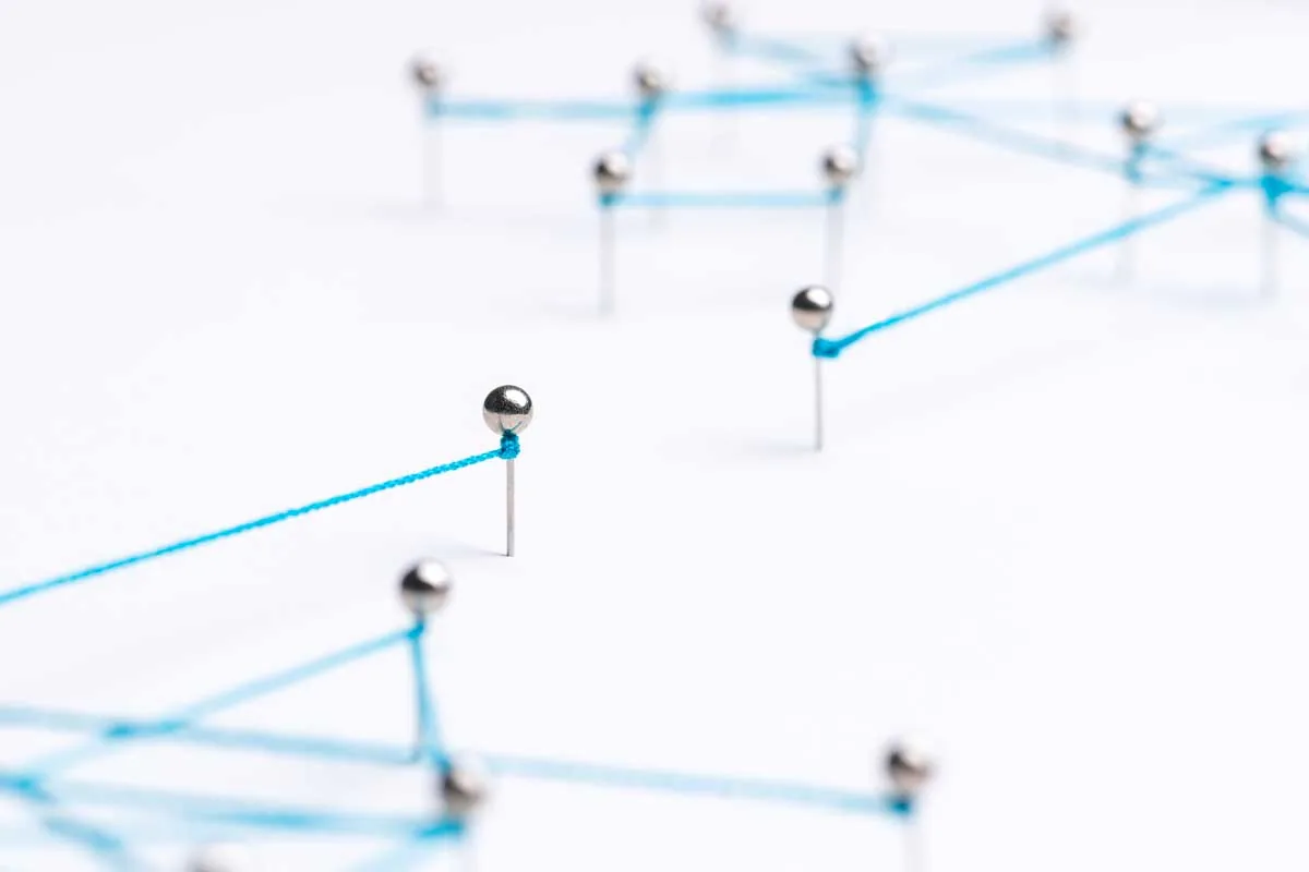 Top 10 Ways to Improve Your Local SEO Right Now image Leverage Link Signals