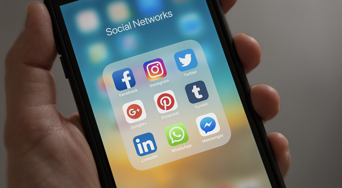A Business Owner's Guide to Great Ways to Expand a Small image Use social media marketing