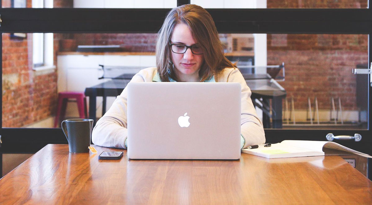 9 Writing Assistant Apps to Help You Be a Better Writer